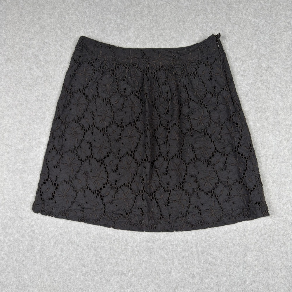 LOFT Petites Black Cotton Eyelet Lace Mini Skirt 4P Floral Embroidery Preppy